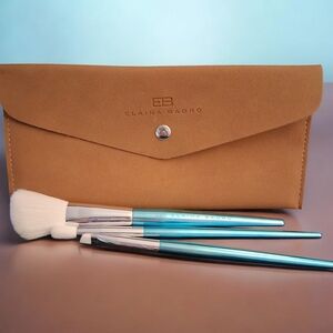 Elaina Badro Blue Makeup Brush Set with Tan Case
